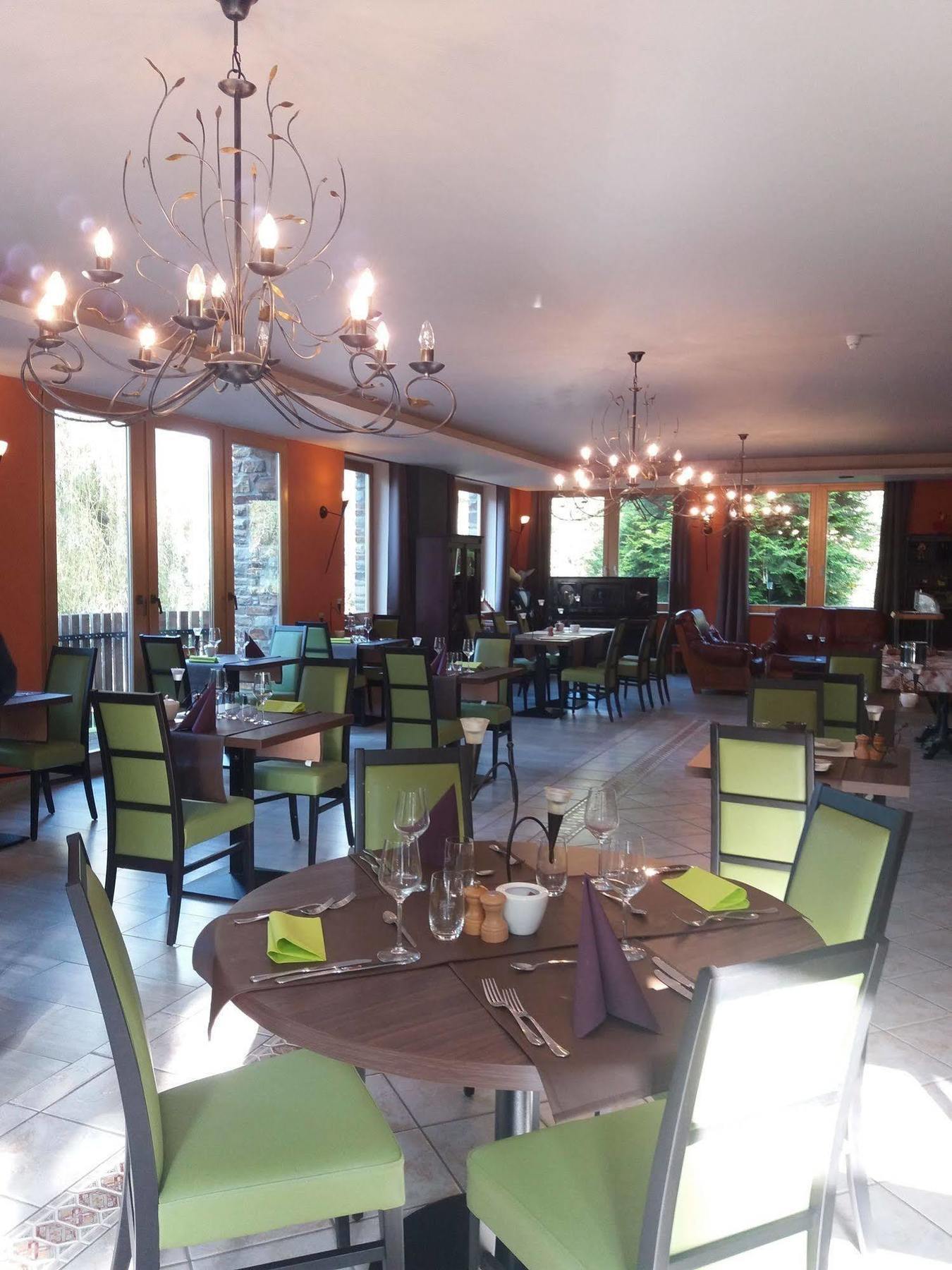 Hotel Les 5 Ourthes Houffalize Dış mekan fotoğraf